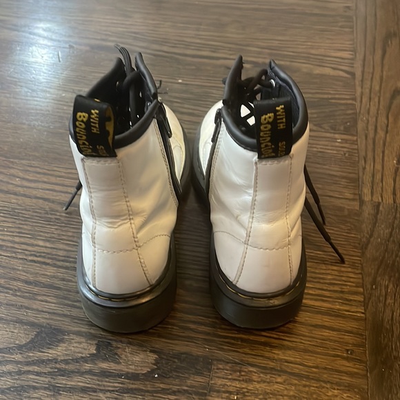 White Dr Martens booties - Picture 4 of 6